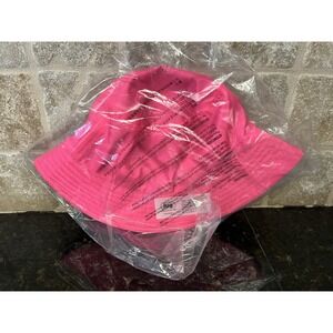 NWT‎ Lug Canopy Bucket Hat Magenta Pink One Size